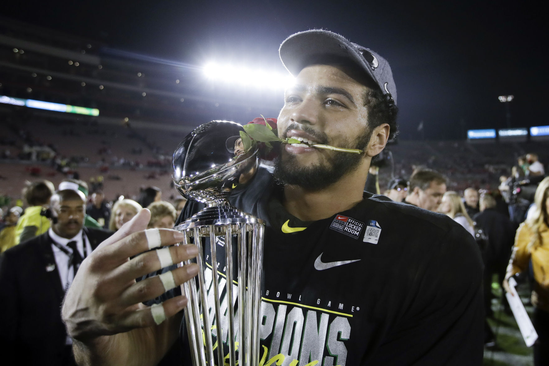 Ducks 28, Badgers 27